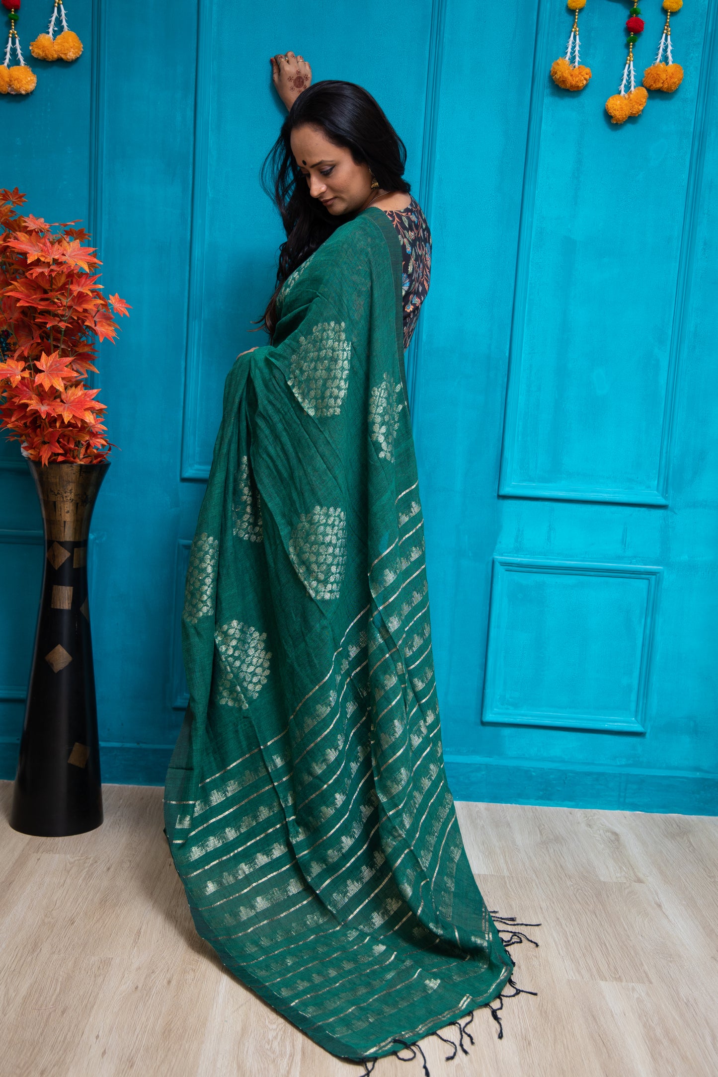 Green Thokafull Linen Saree